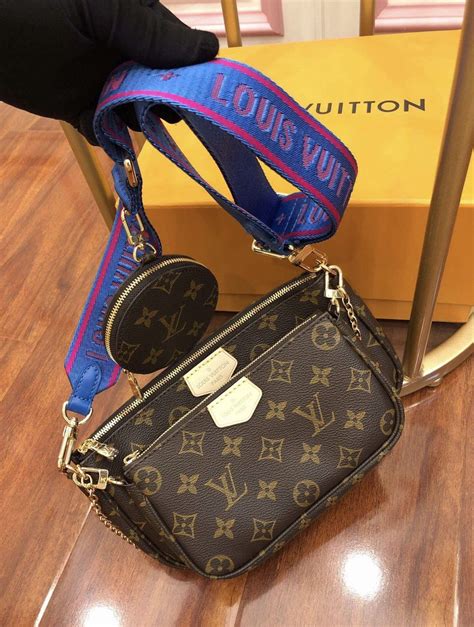 louis vuitton tas donkerblauw|louis vuitton crossbody purses.